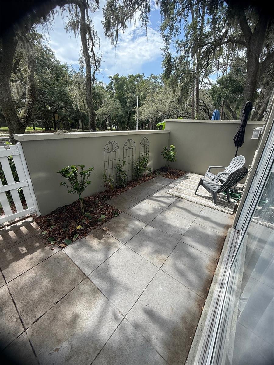 Image 14 of 29 For 6206 Greenleaf Lane