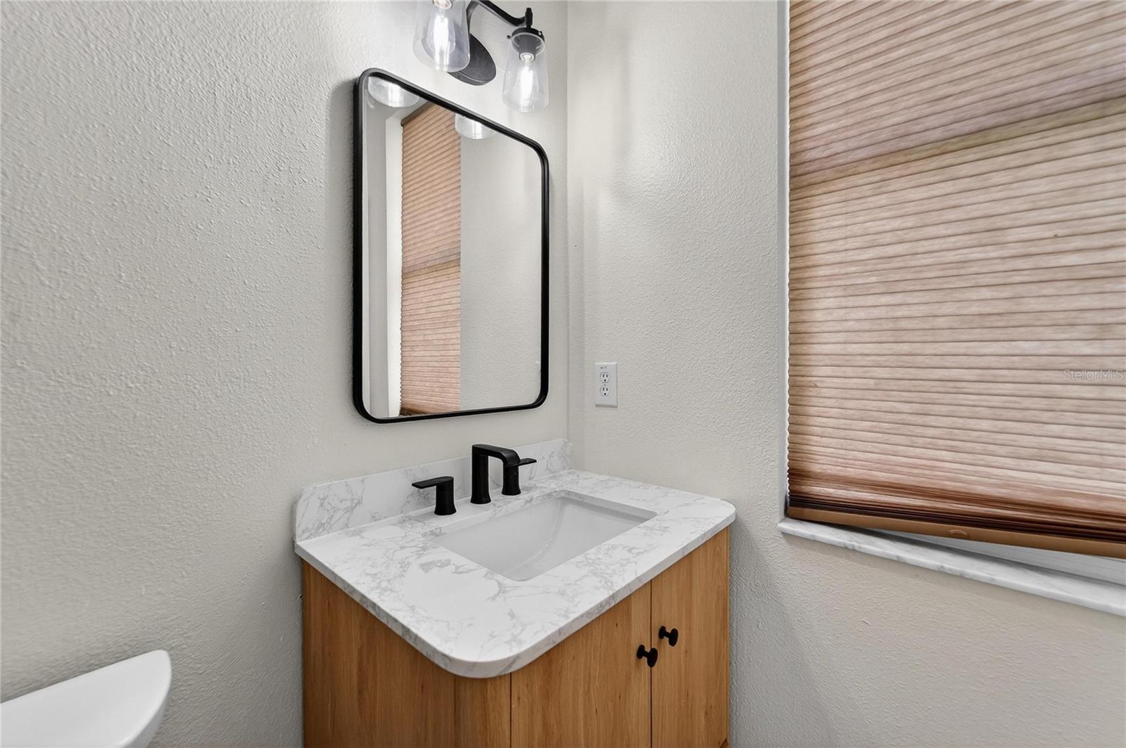 Listing photo id 42 for 5608 Osprey Park Place