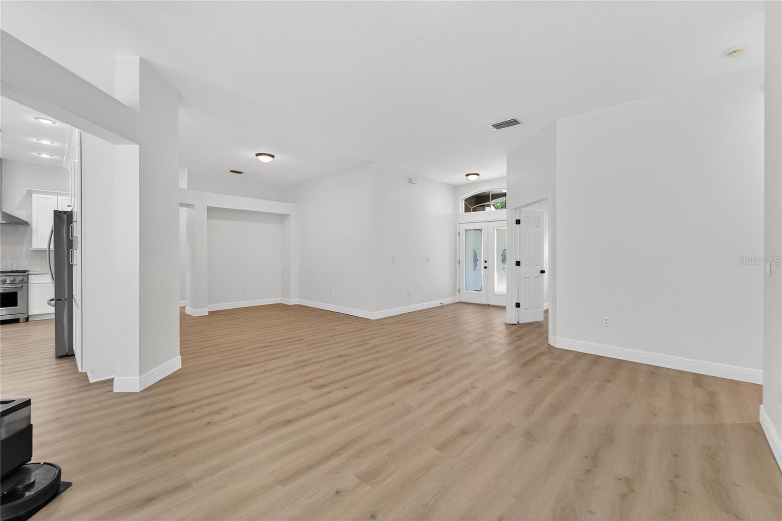 Listing photo id 53 for 5608 Osprey Park Place