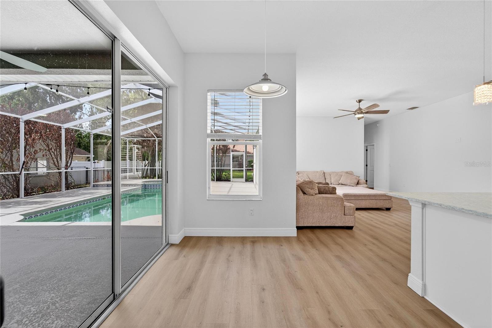 Listing photo id 56 for 5608 Osprey Park Place