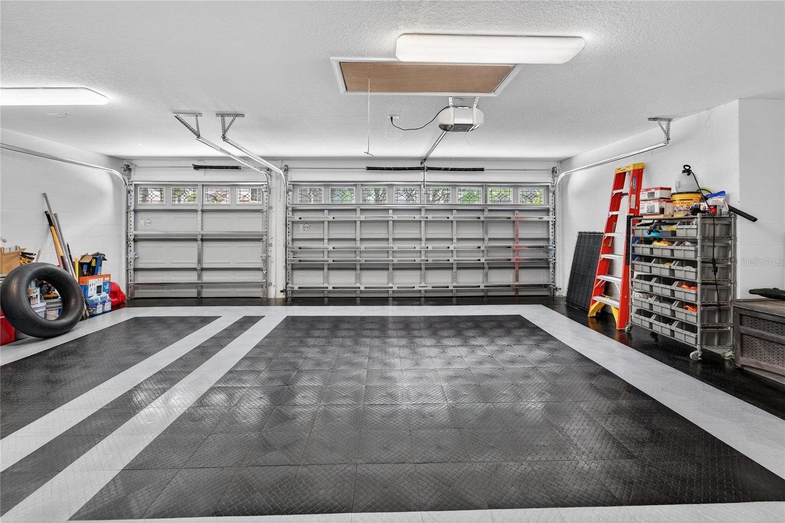 Listing photo id 63 for 5608 Osprey Park Place