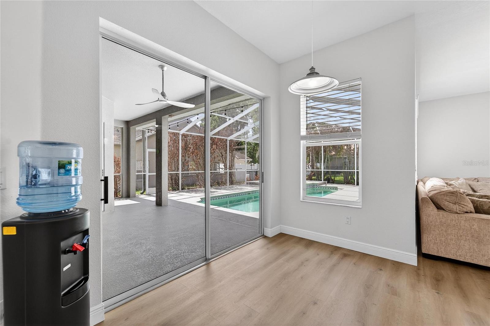 Listing photo id 70 for 5608 Osprey Park Place