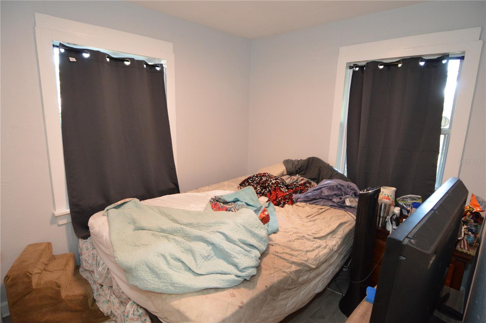 Image 25 of 49 For 2852 60th Avenue N