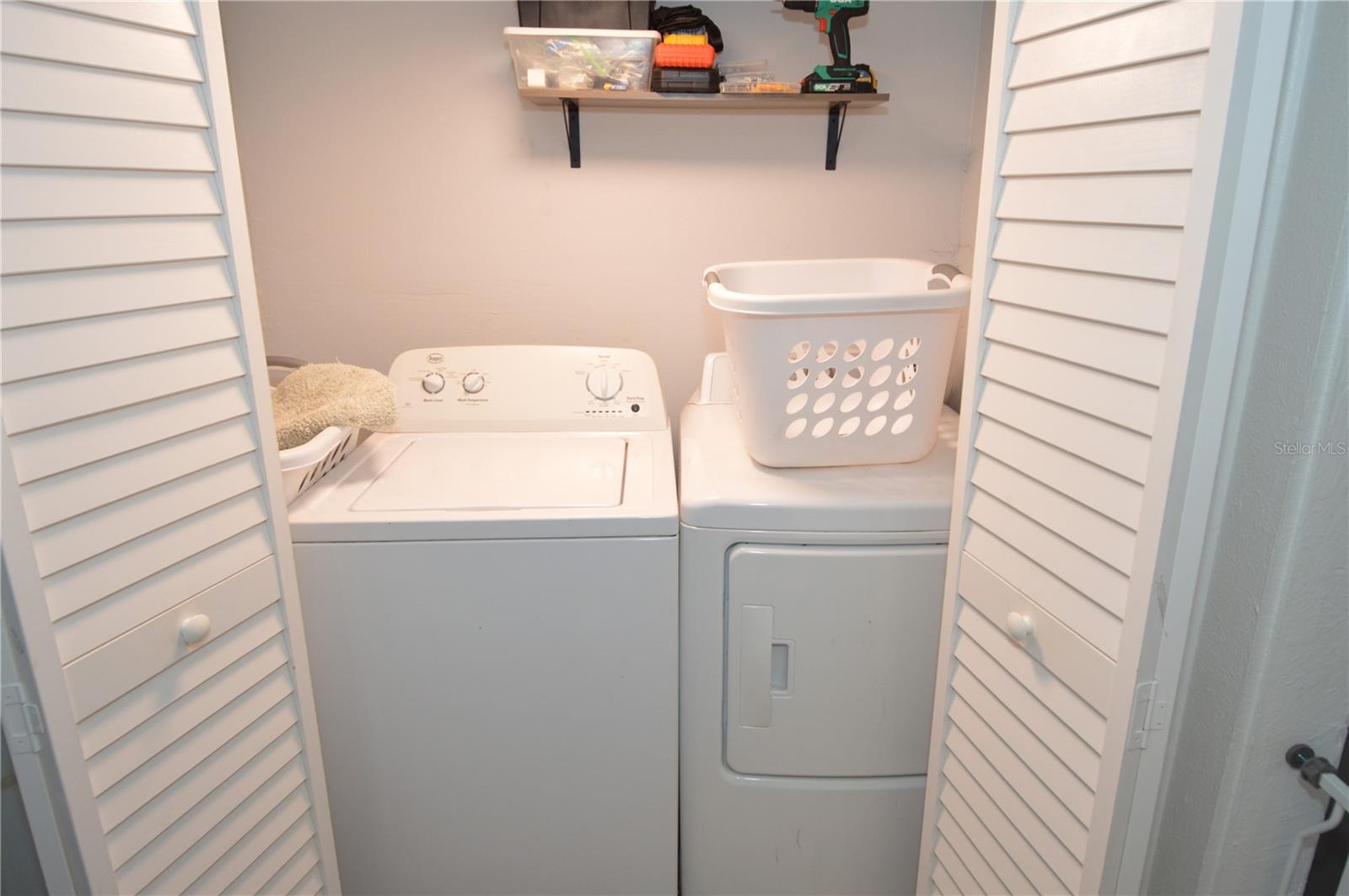 Image 28 of 49 For 2852 60th Avenue N