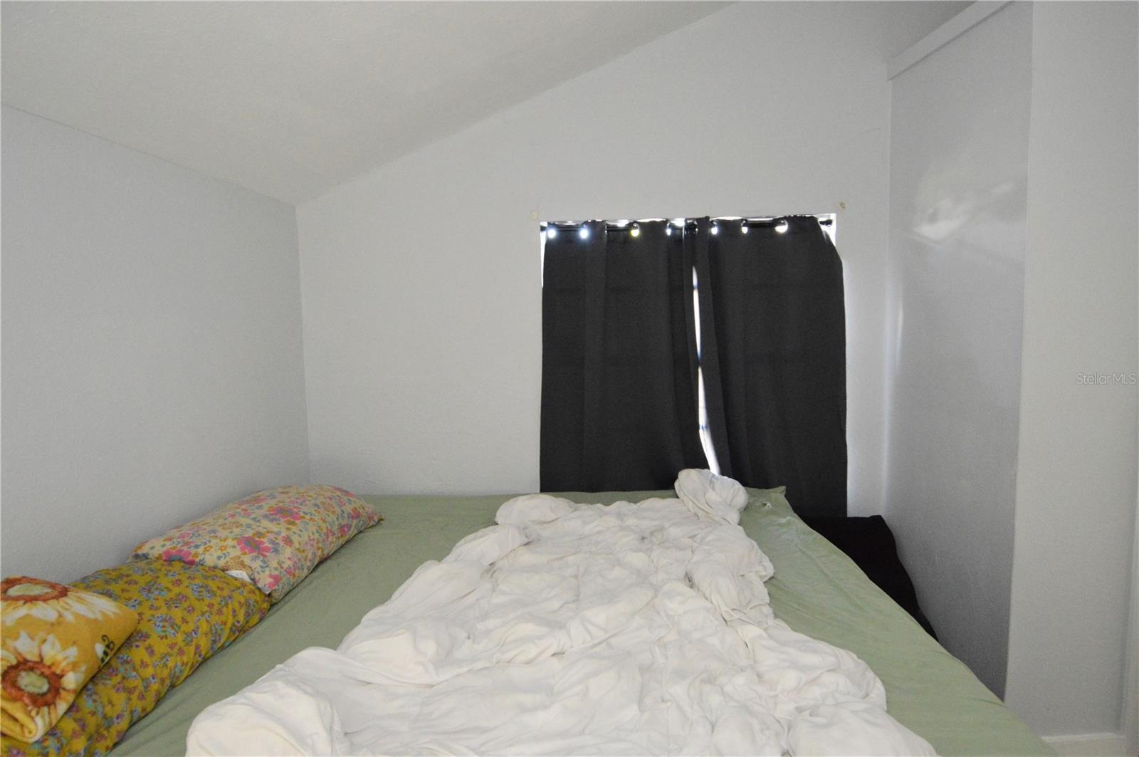 Image 37 of 49 For 2852 60th Avenue N