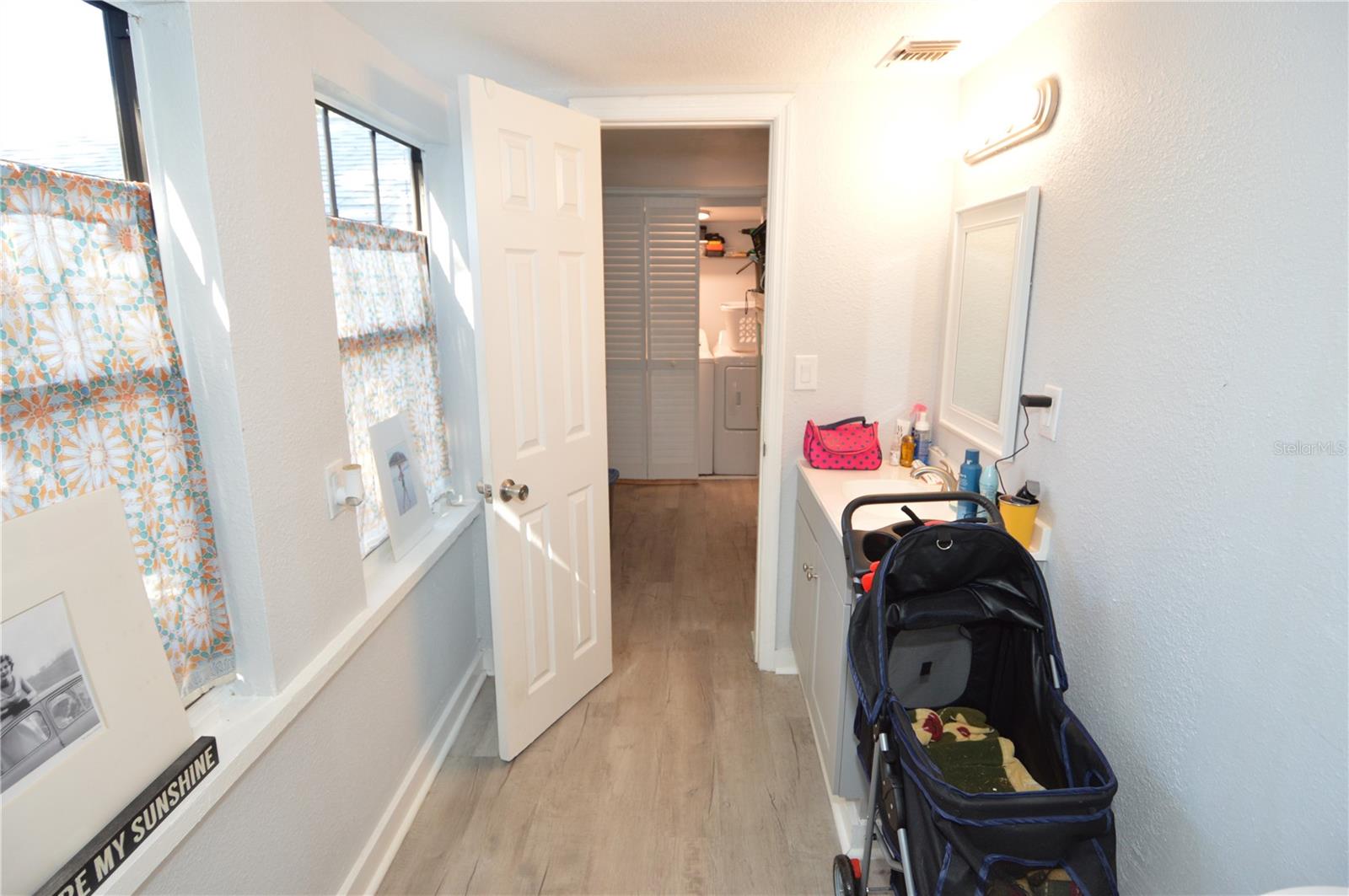 Image 43 of 49 For 2852 60th Avenue N