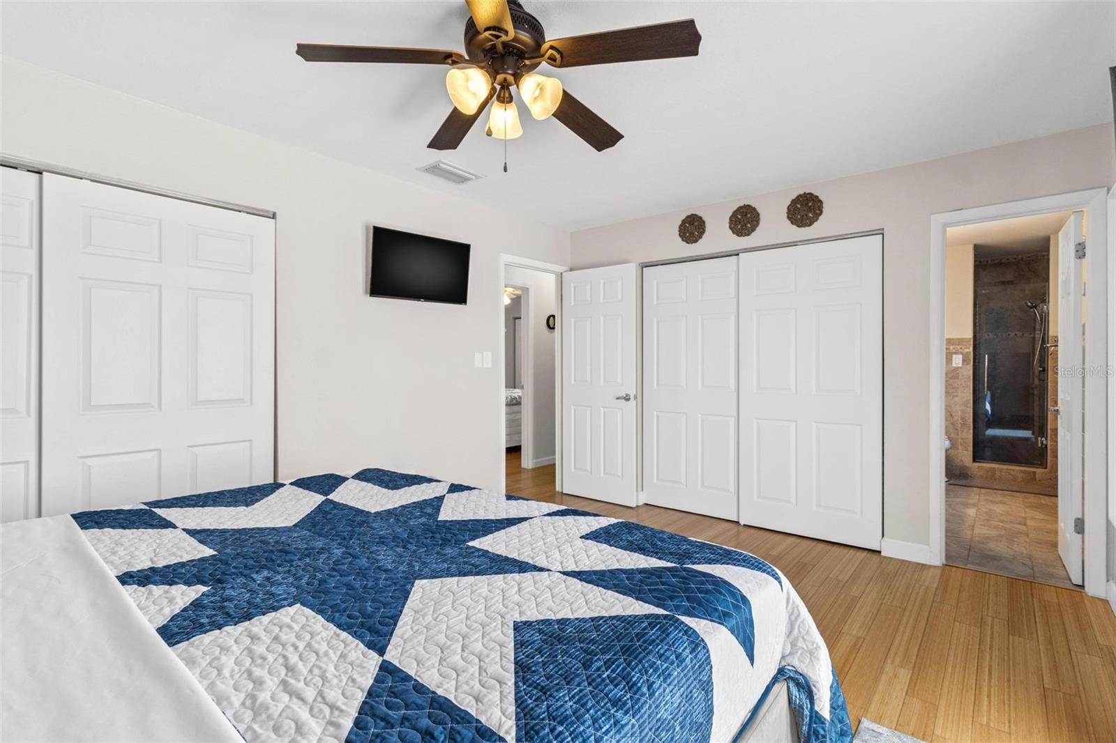 Image 16 of 28 For 8517 43rd Avenue W