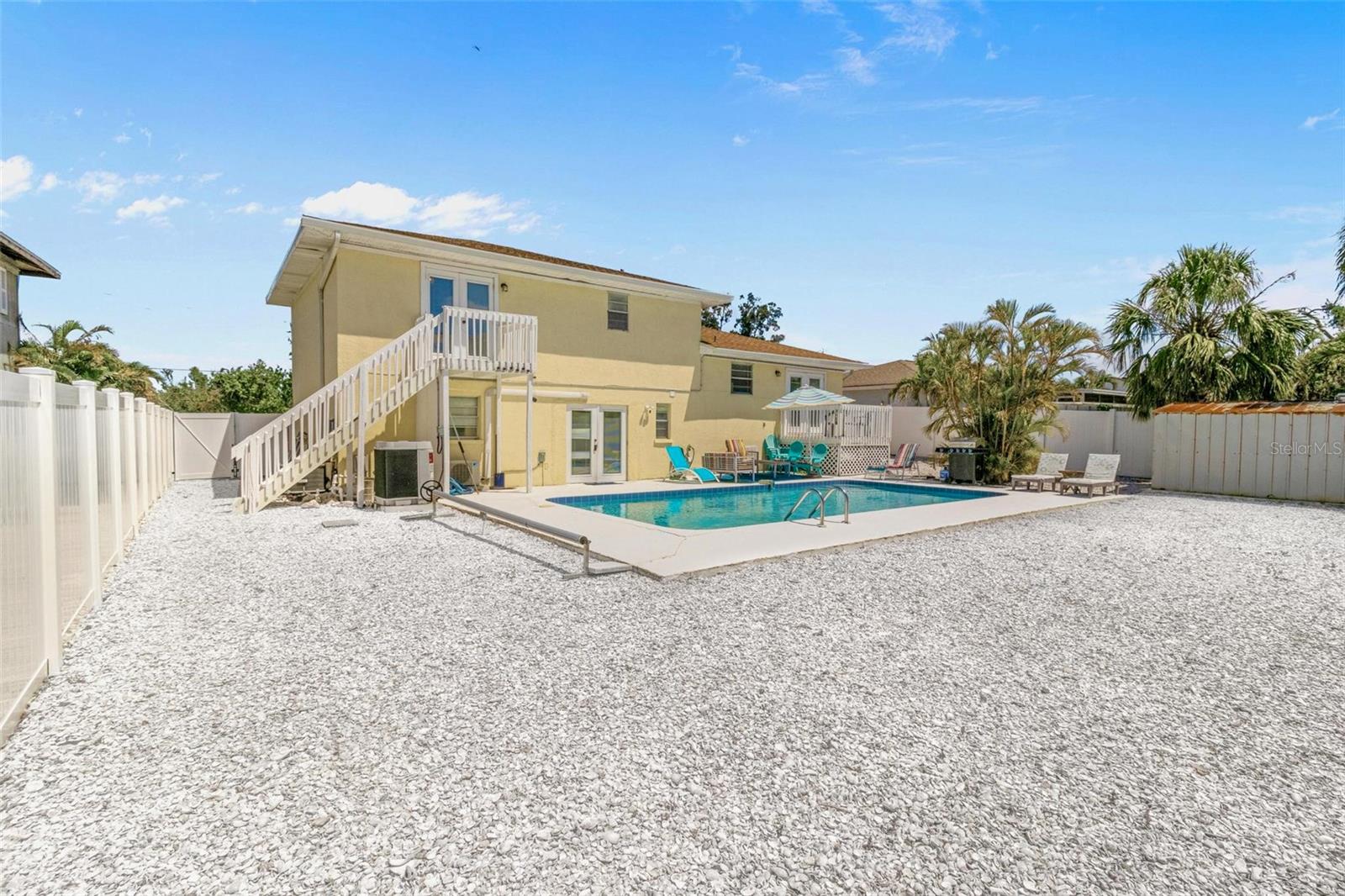 Image 24 of 28 For 8517 43rd Avenue W