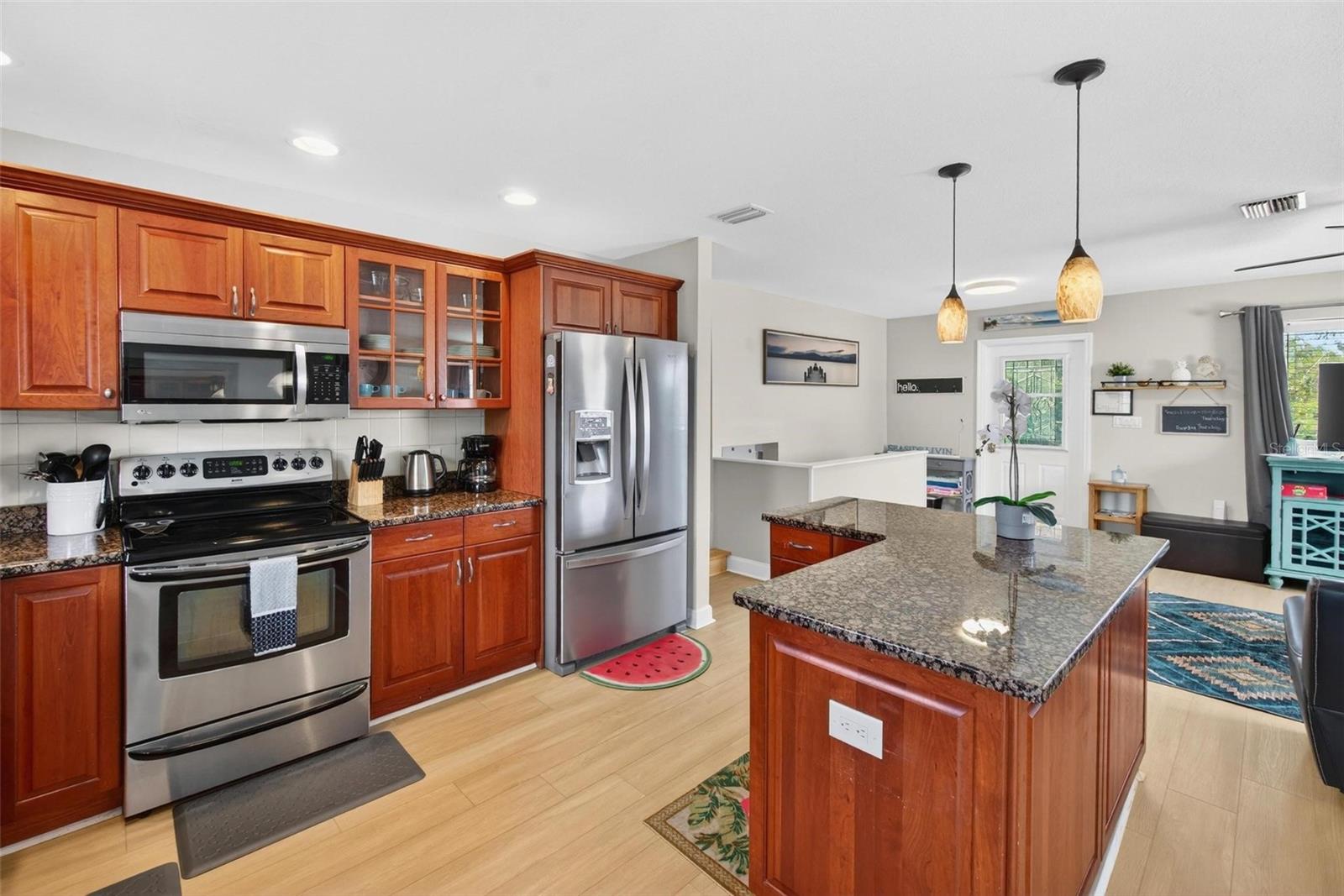 Image 6 of 28 For 8517 43rd Avenue W