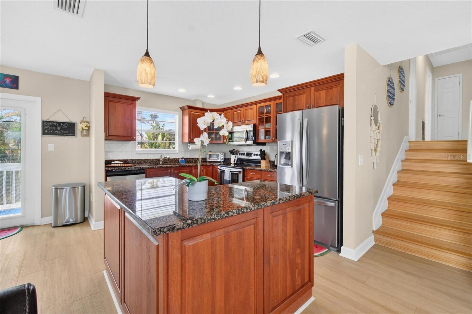 Image 8 of 28 For 8517 43rd Avenue W