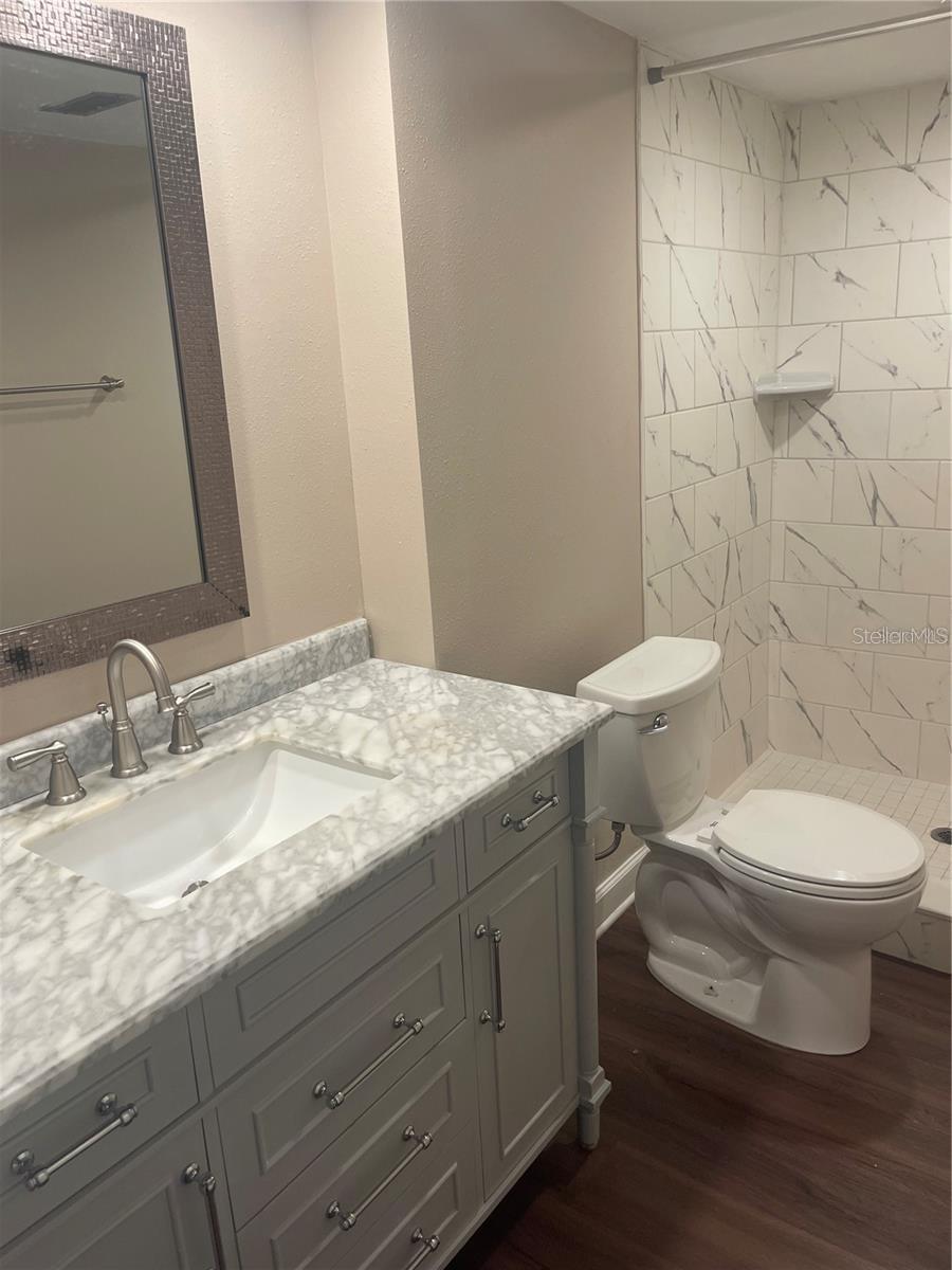 Image 18 of 32 For 851 Bayway Boulevard 103