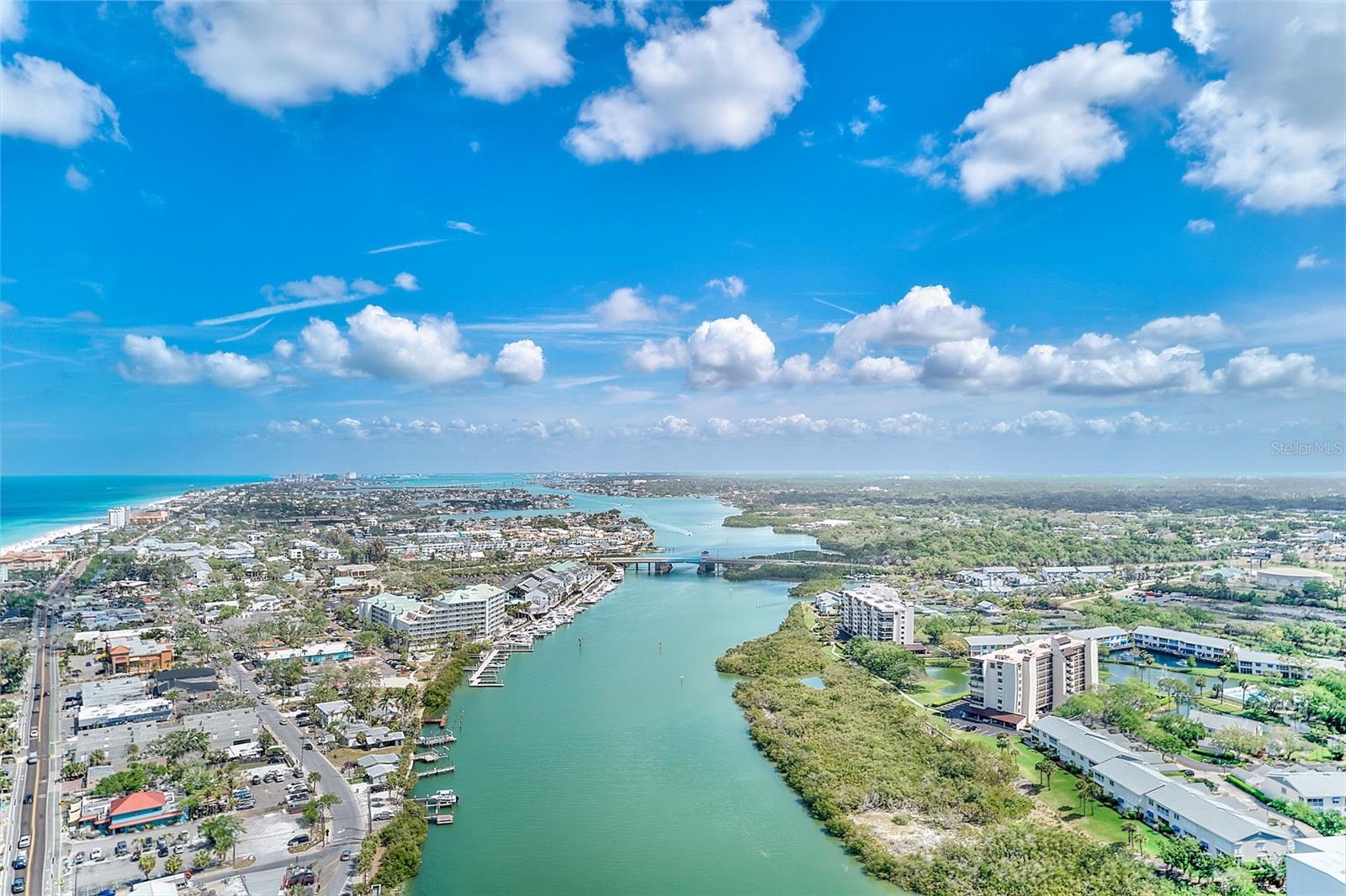 Listing photo id 45 for 74 Gulf Boulevard 1b