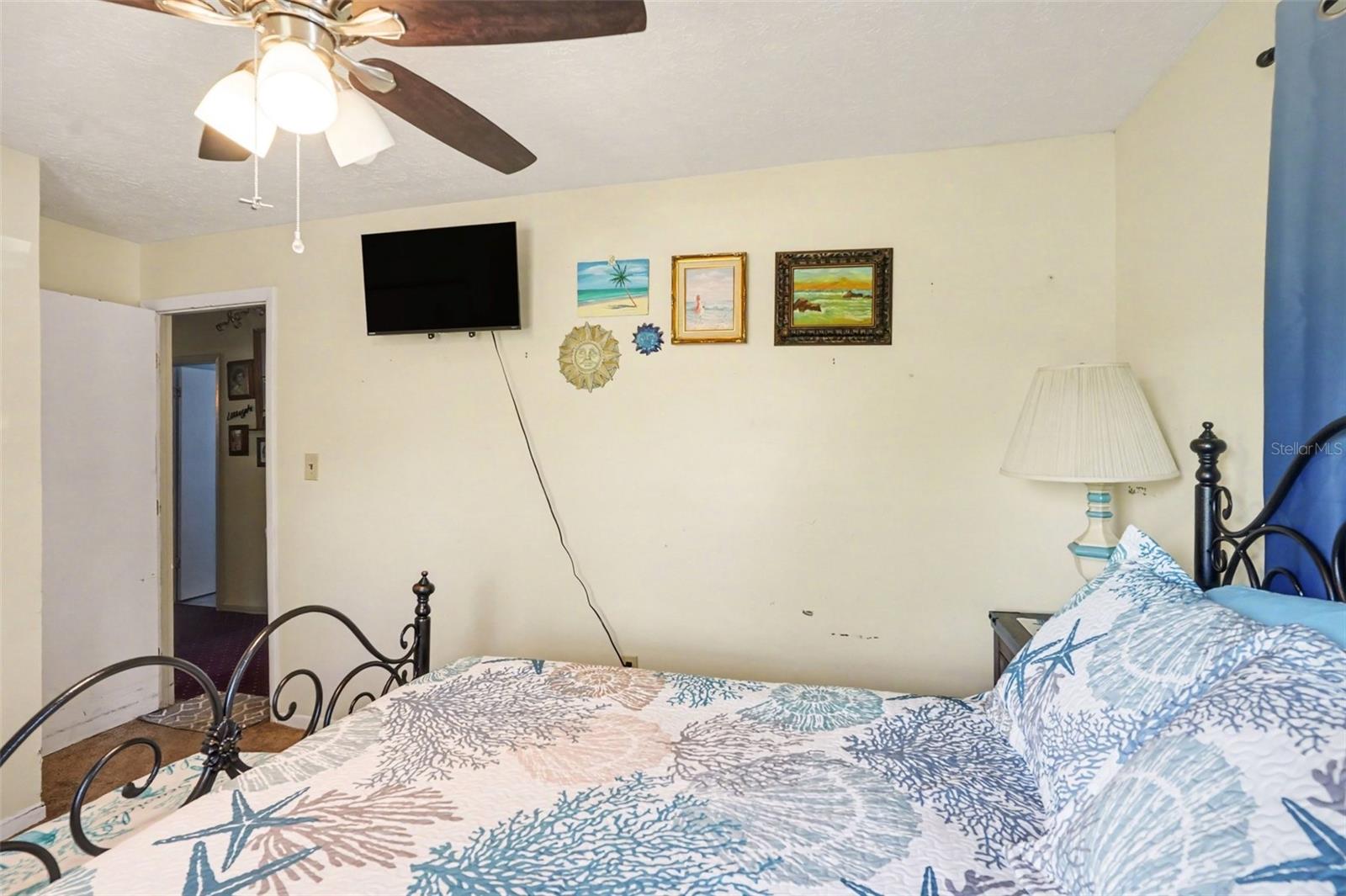 Image 14 of 31 For 11207 Creekview Drive