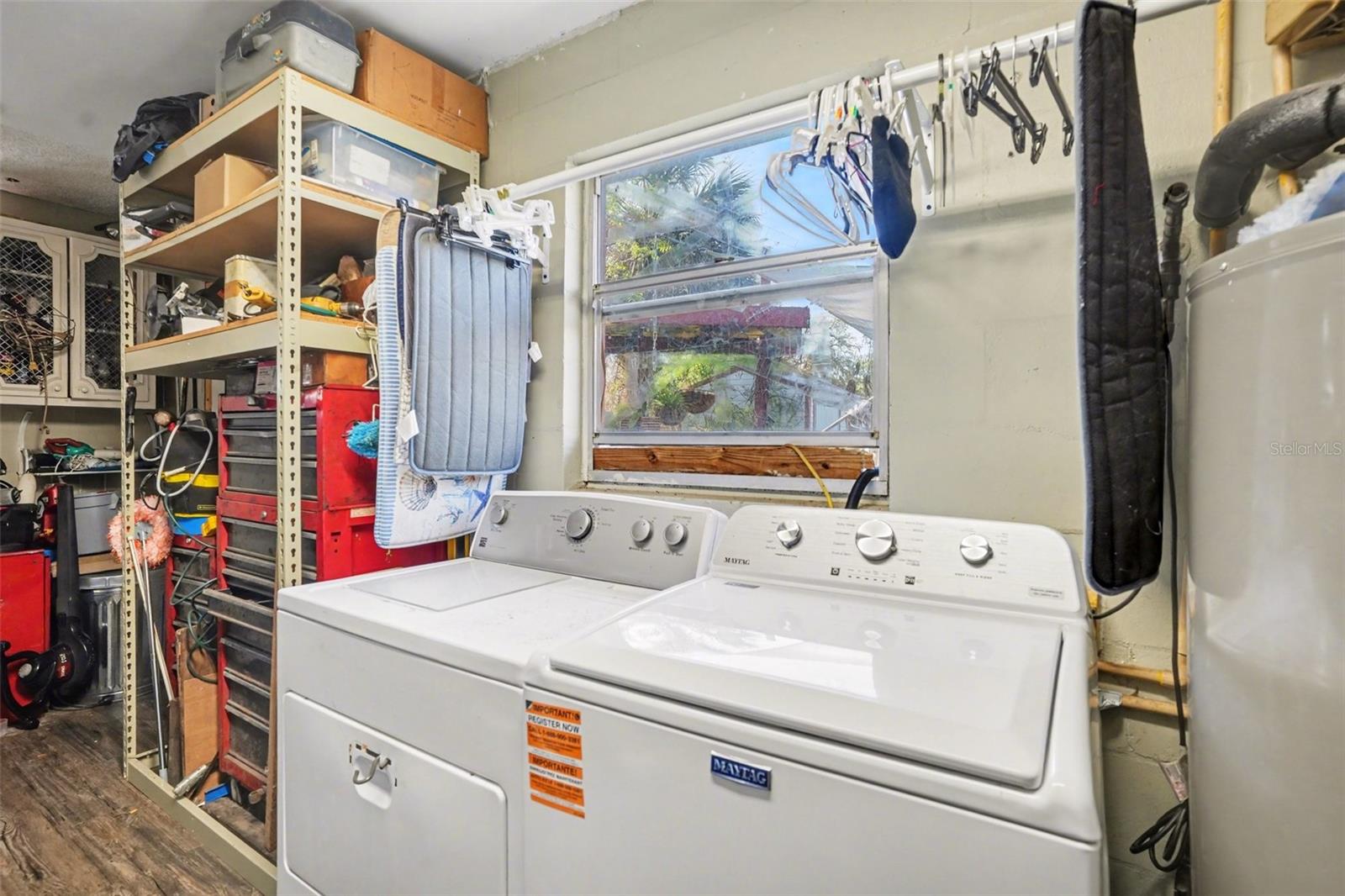 Image 26 of 31 For 11207 Creekview Drive