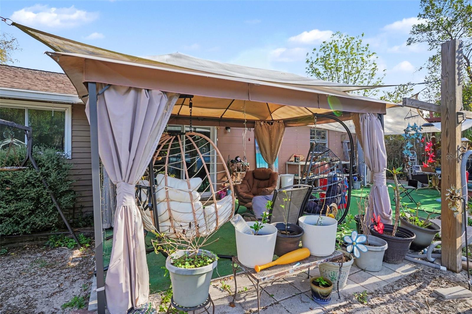 Image 27 of 31 For 11207 Creekview Drive