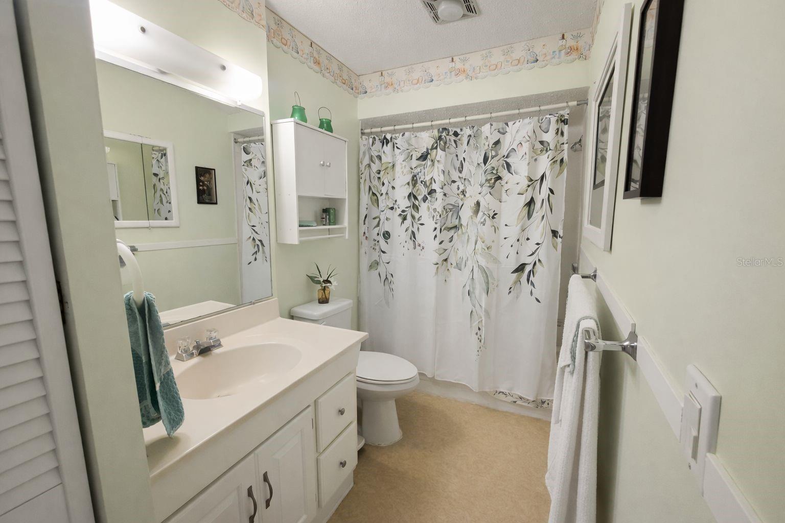 Image 6 of 21 For 1428 Arrowhead Circle W