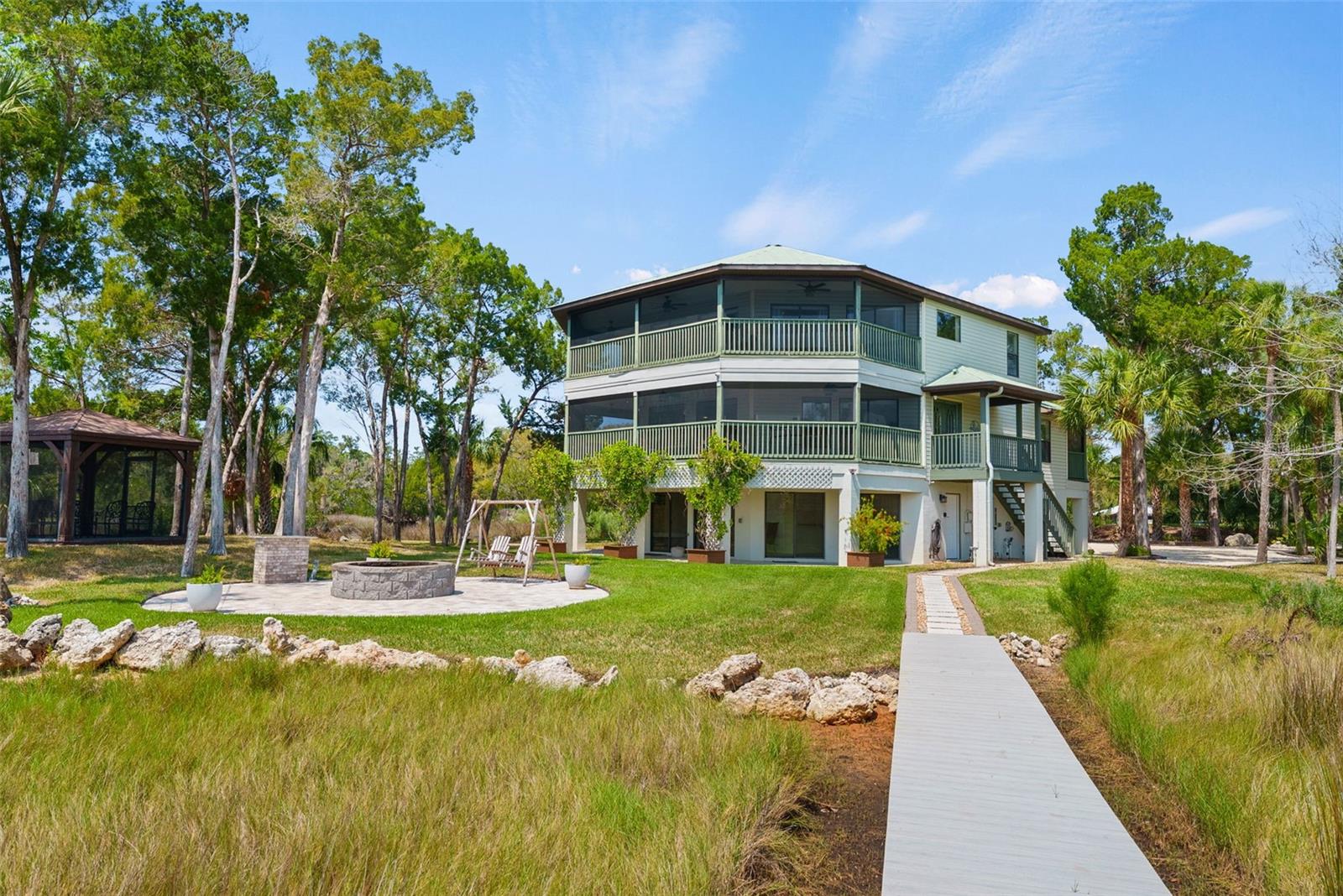 Image 18 of 59 For 6730 Beagle Drive