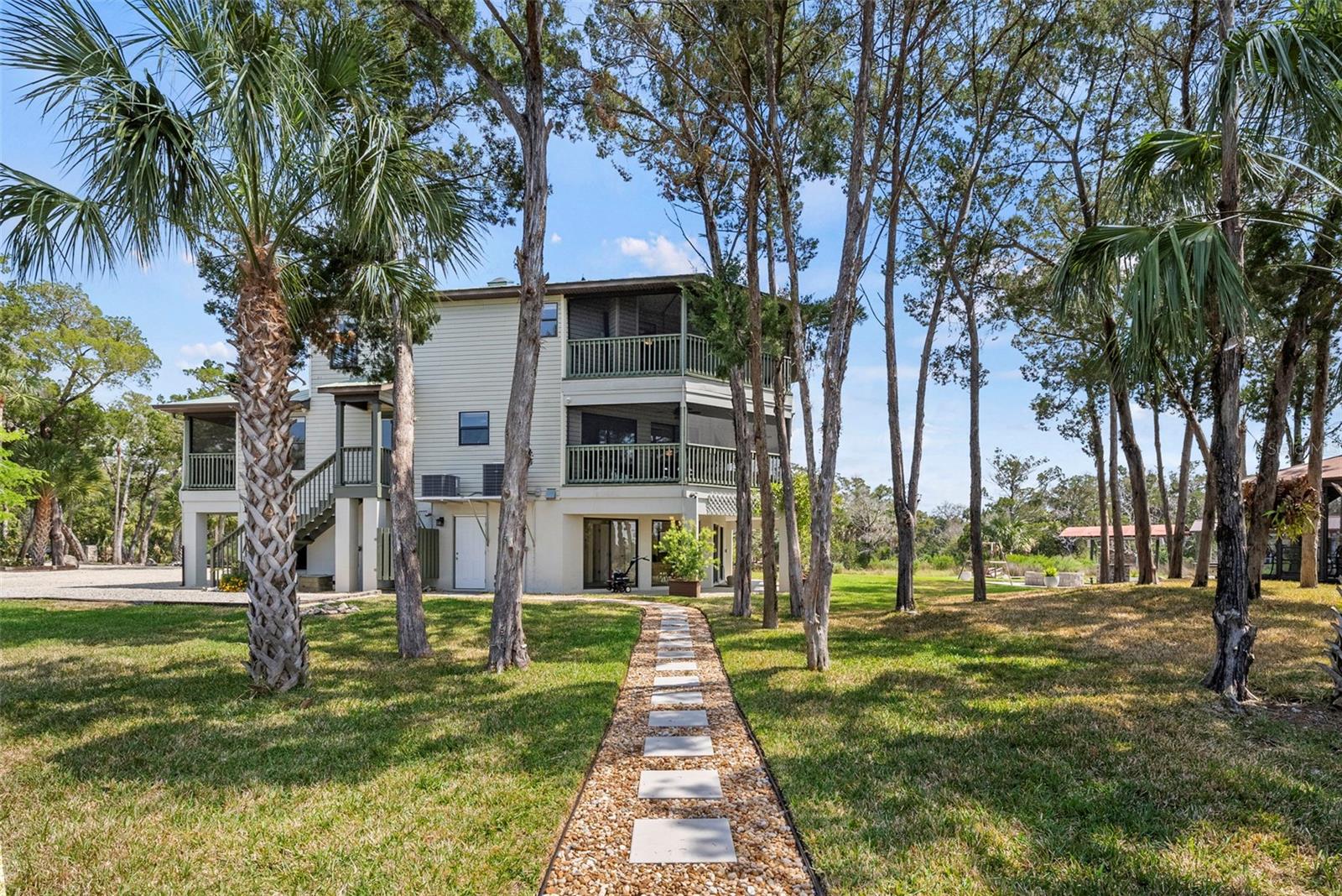 Image 19 of 59 For 6730 Beagle Drive