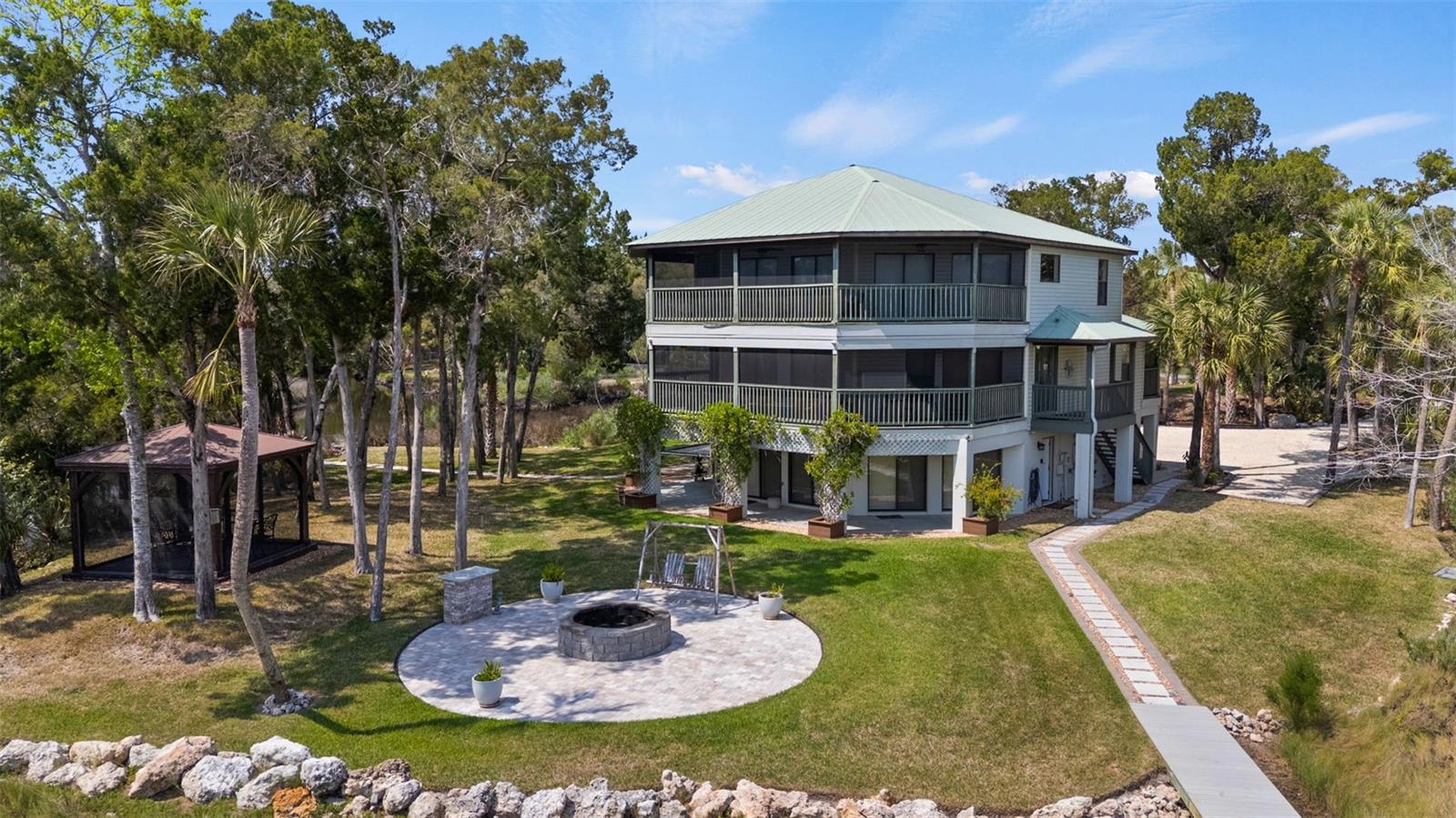 Image 3 of 59 For 6730 Beagle Drive