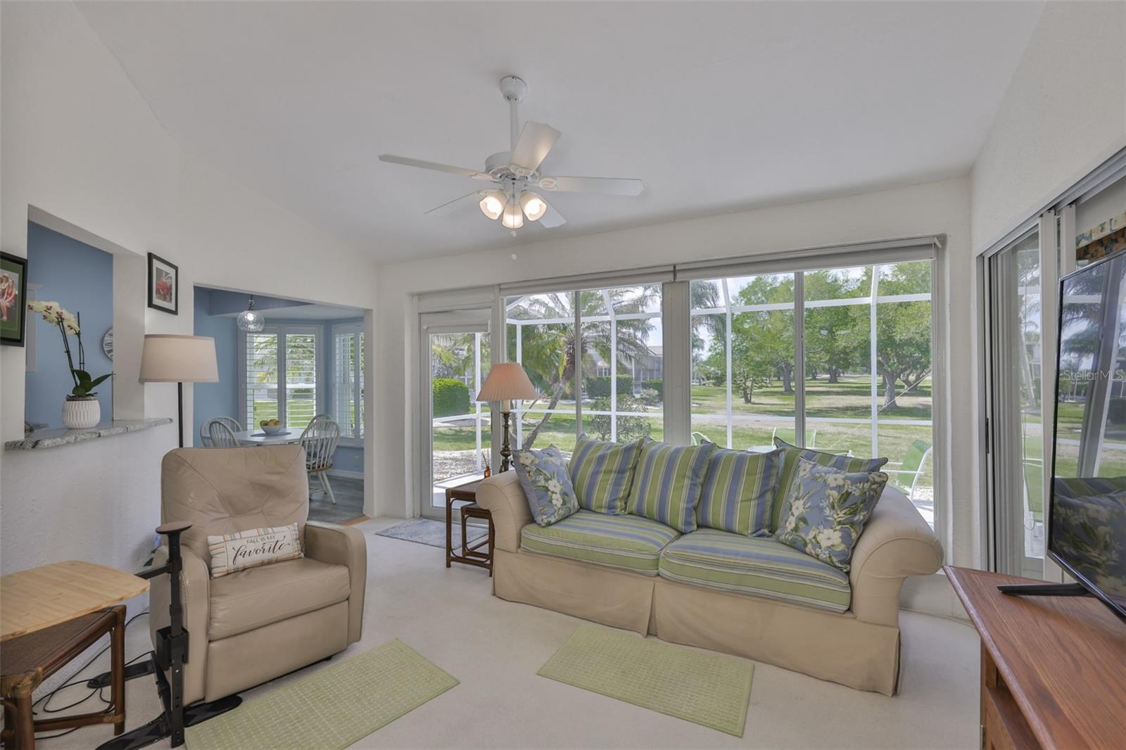 Image 14 of 47 For 2422 Del Webb Boulevard