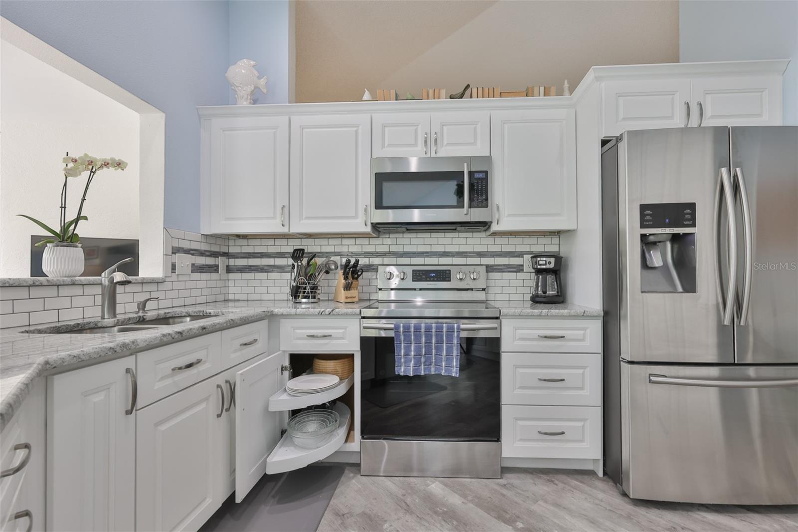 Image 22 of 47 For 2422 Del Webb Boulevard