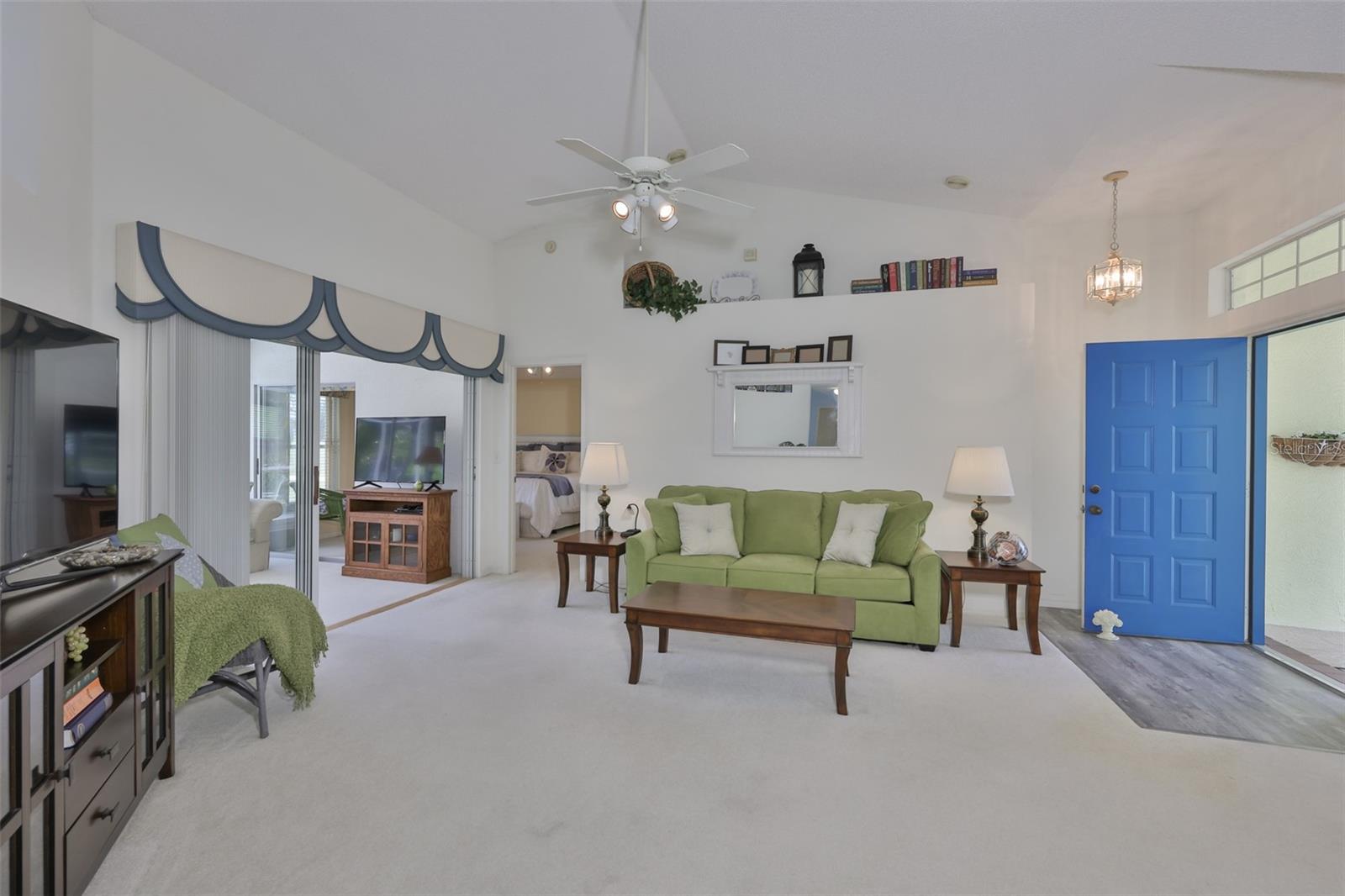 Image 9 of 47 For 2422 Del Webb Boulevard