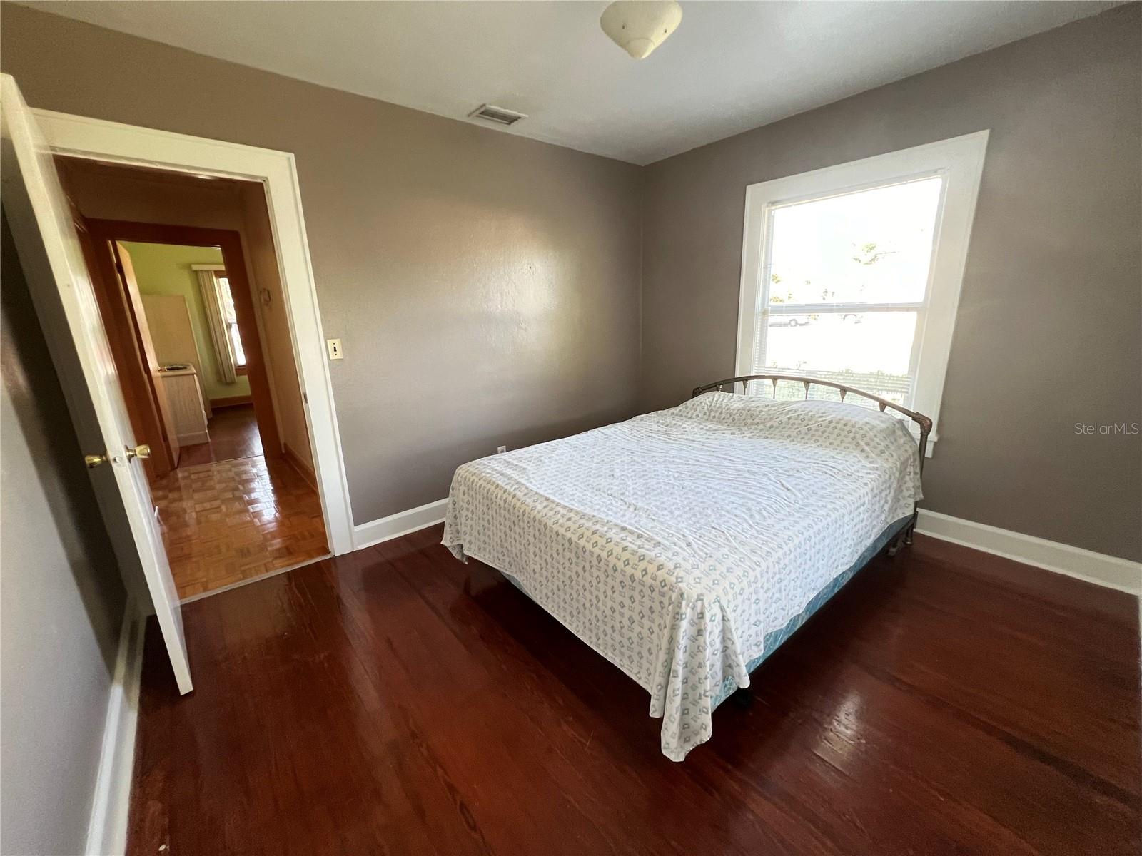 Image 10 of 15 For 4754 1st Avenue N