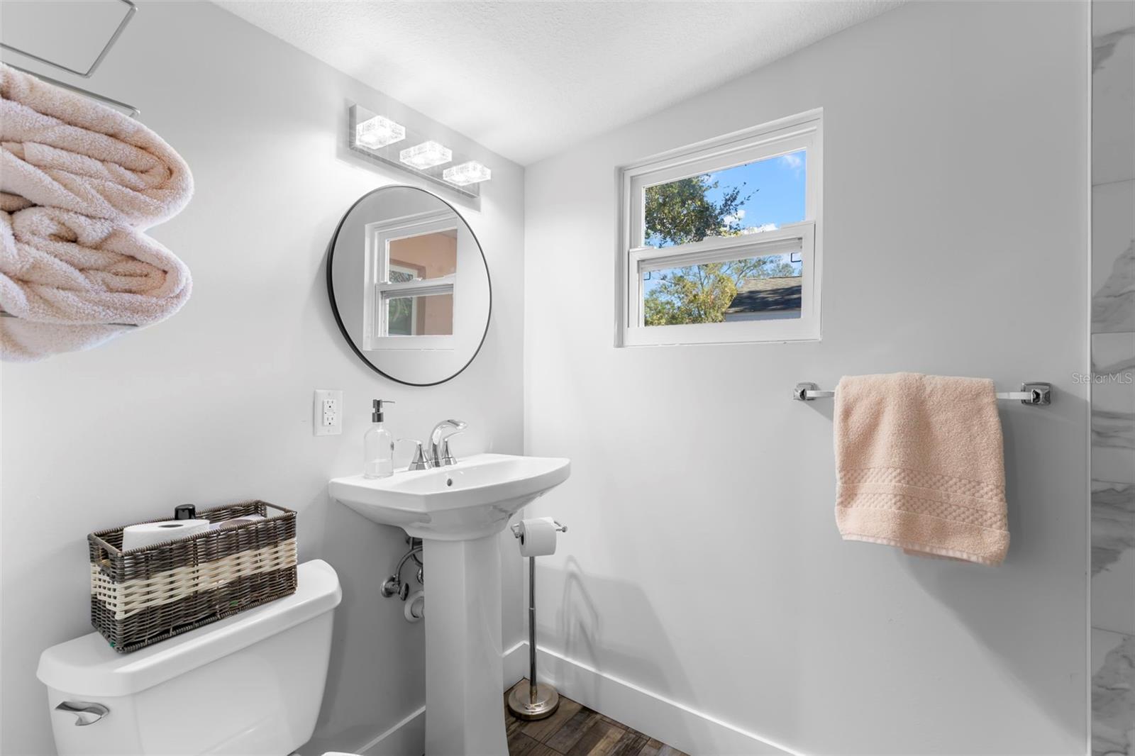 Image 17 of 28 For 3501 Boca Ciega Drive N