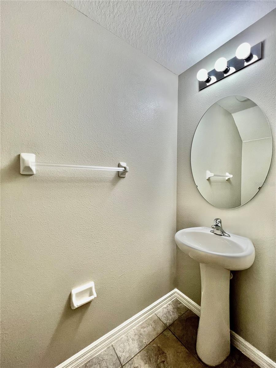 Image 10 of 35 For 7639 Ginger Lily Court