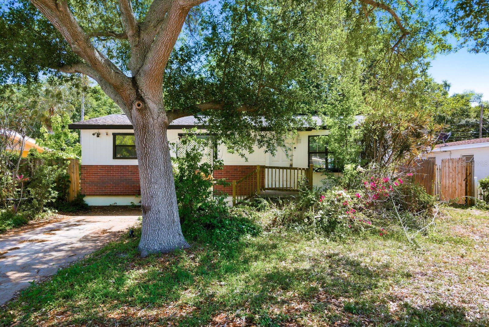 Details for 985 Cedarwood Avenue, DUNEDIN, FL 34698