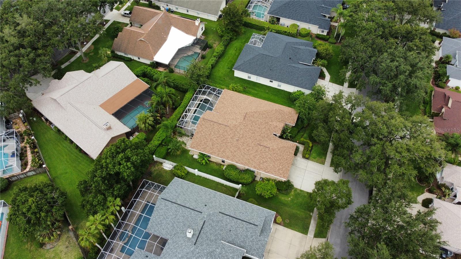 Image 6 of 60 For 8731 Tantallon Circle