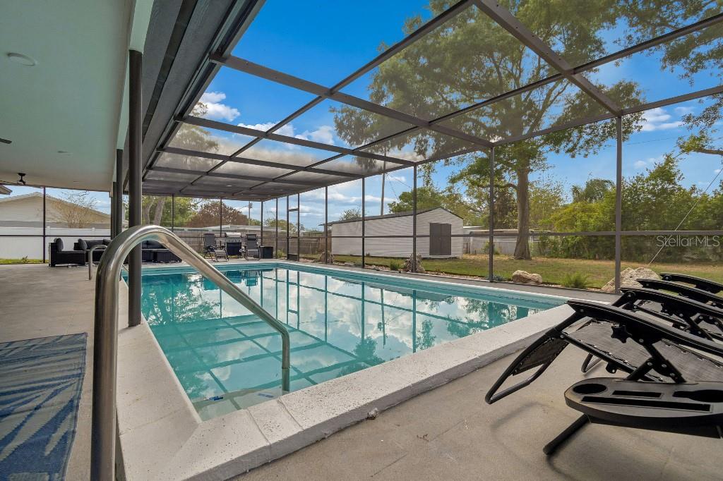 Image 40 of 70 For 615 Royal Crest Drive