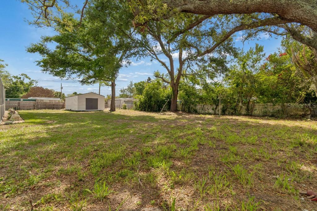 Image 47 of 70 For 615 Royal Crest Drive