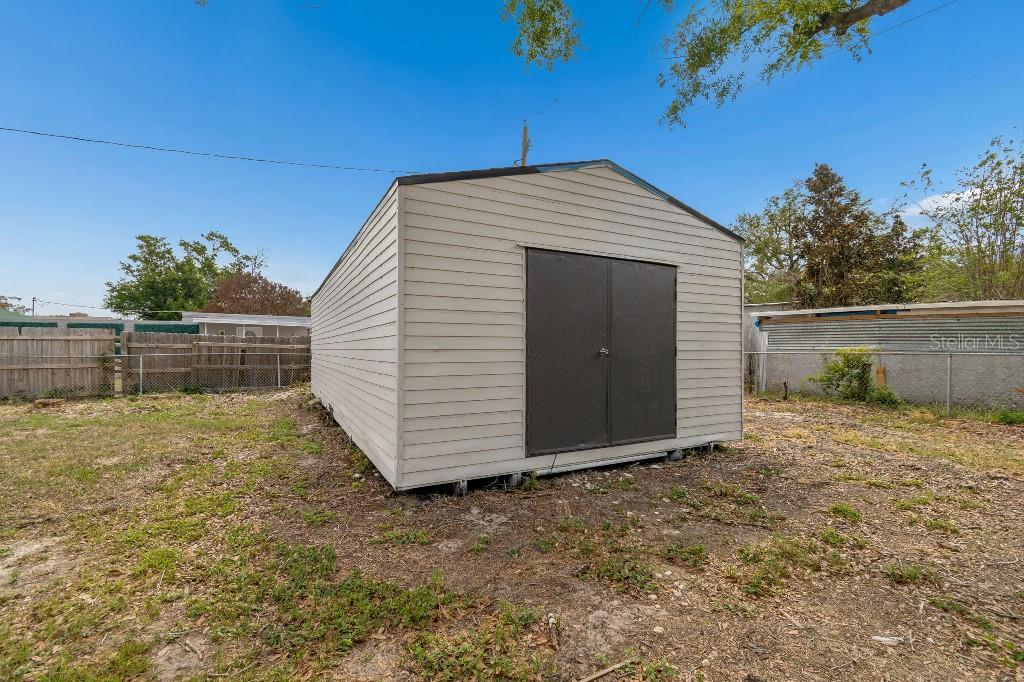 Image 51 of 70 For 615 Royal Crest Drive