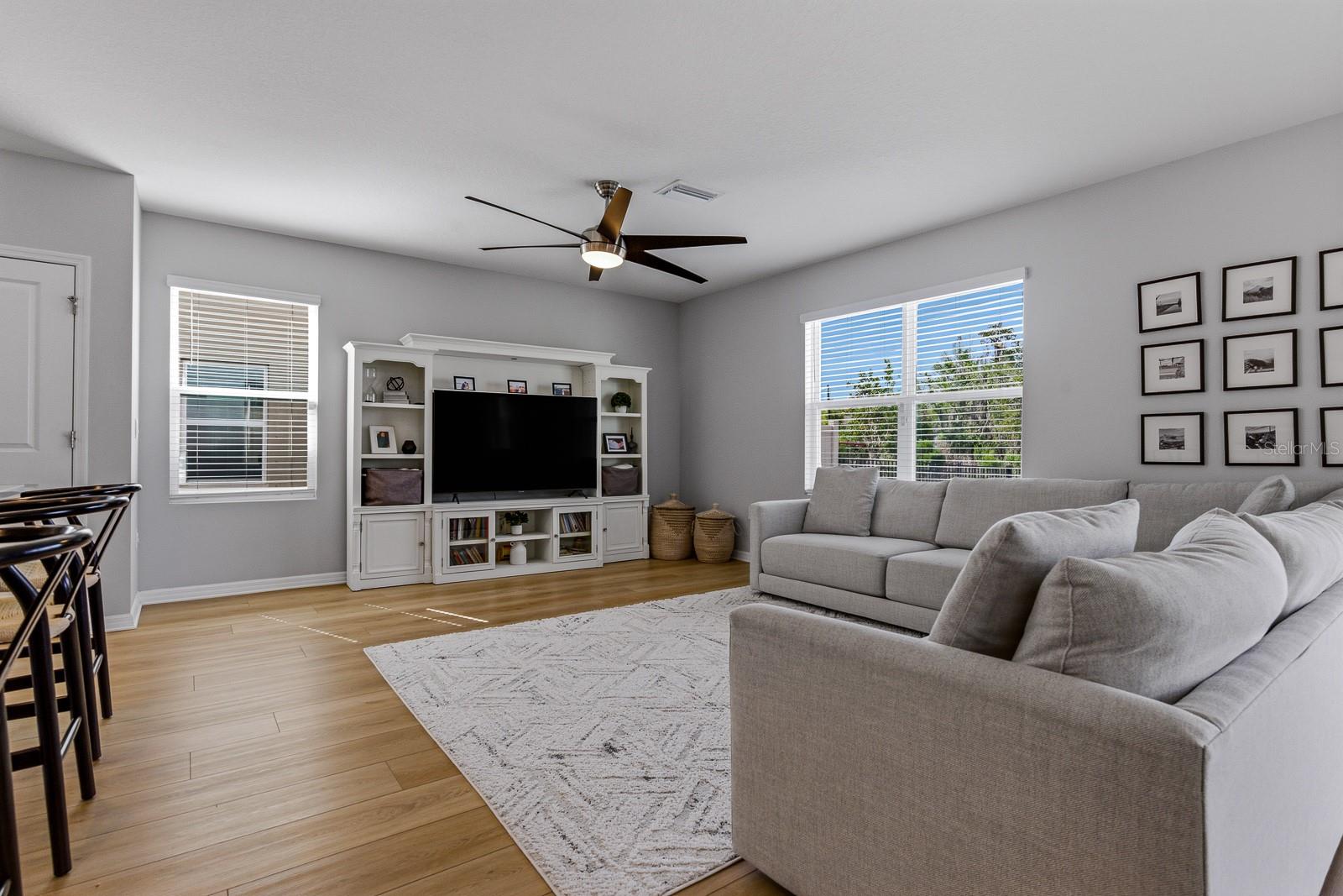 Image 11 of 48 For 16129 Soft Fern Trace