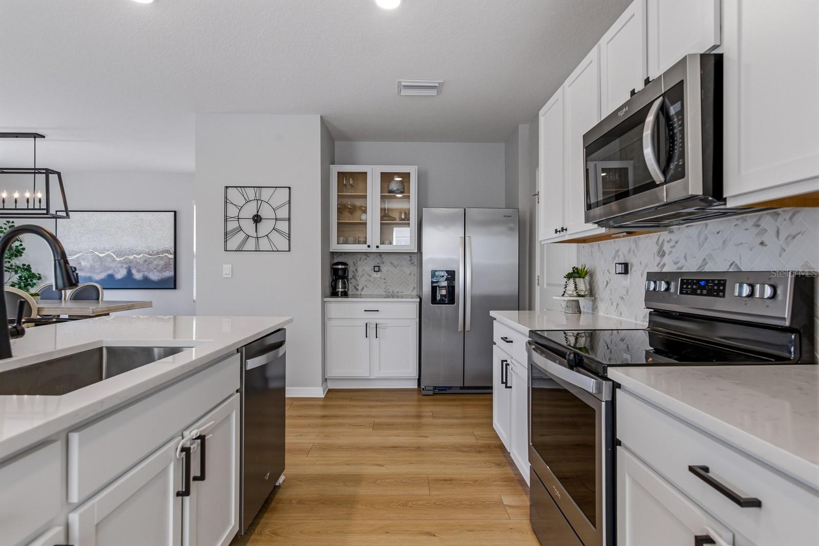 Image 6 of 48 For 16129 Soft Fern Trace