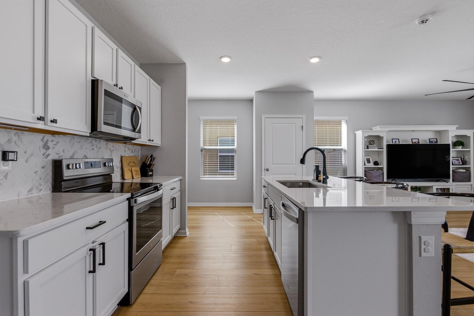 Image 9 of 48 For 16129 Soft Fern Trace