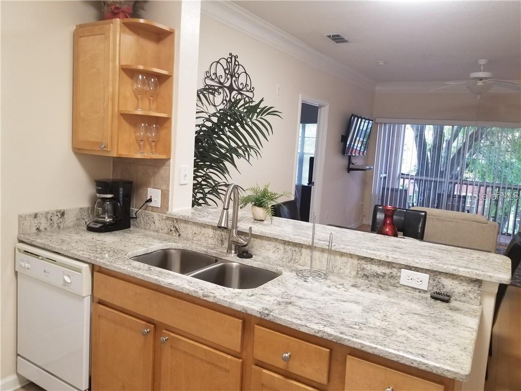 Image 3 of 17 For 4207 Dale Mabry Highway 10207