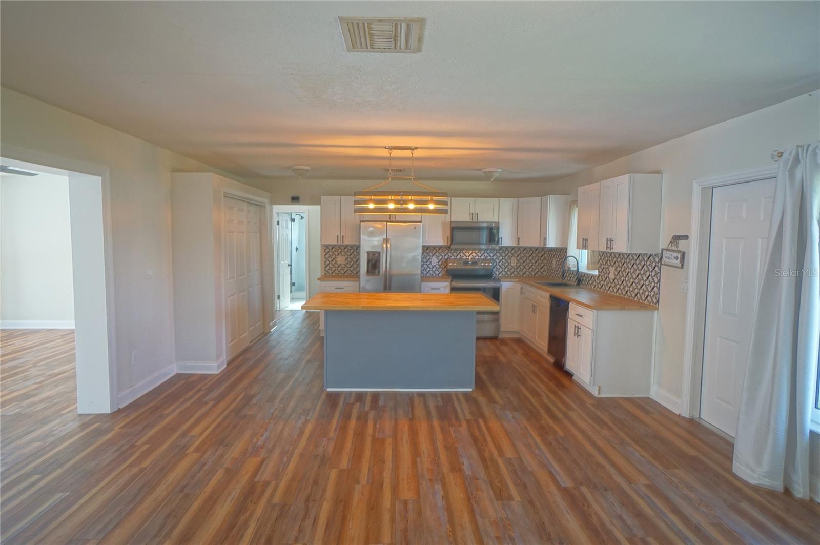 Image 15 of 20 For 7325 10th Street N