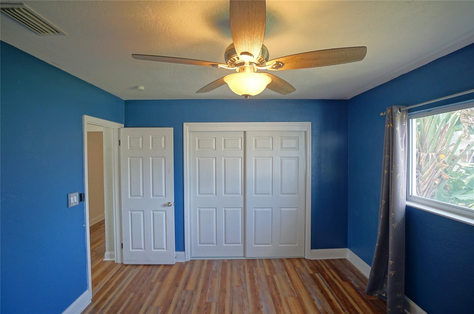 Image 8 of 20 For 7325 10th Street N