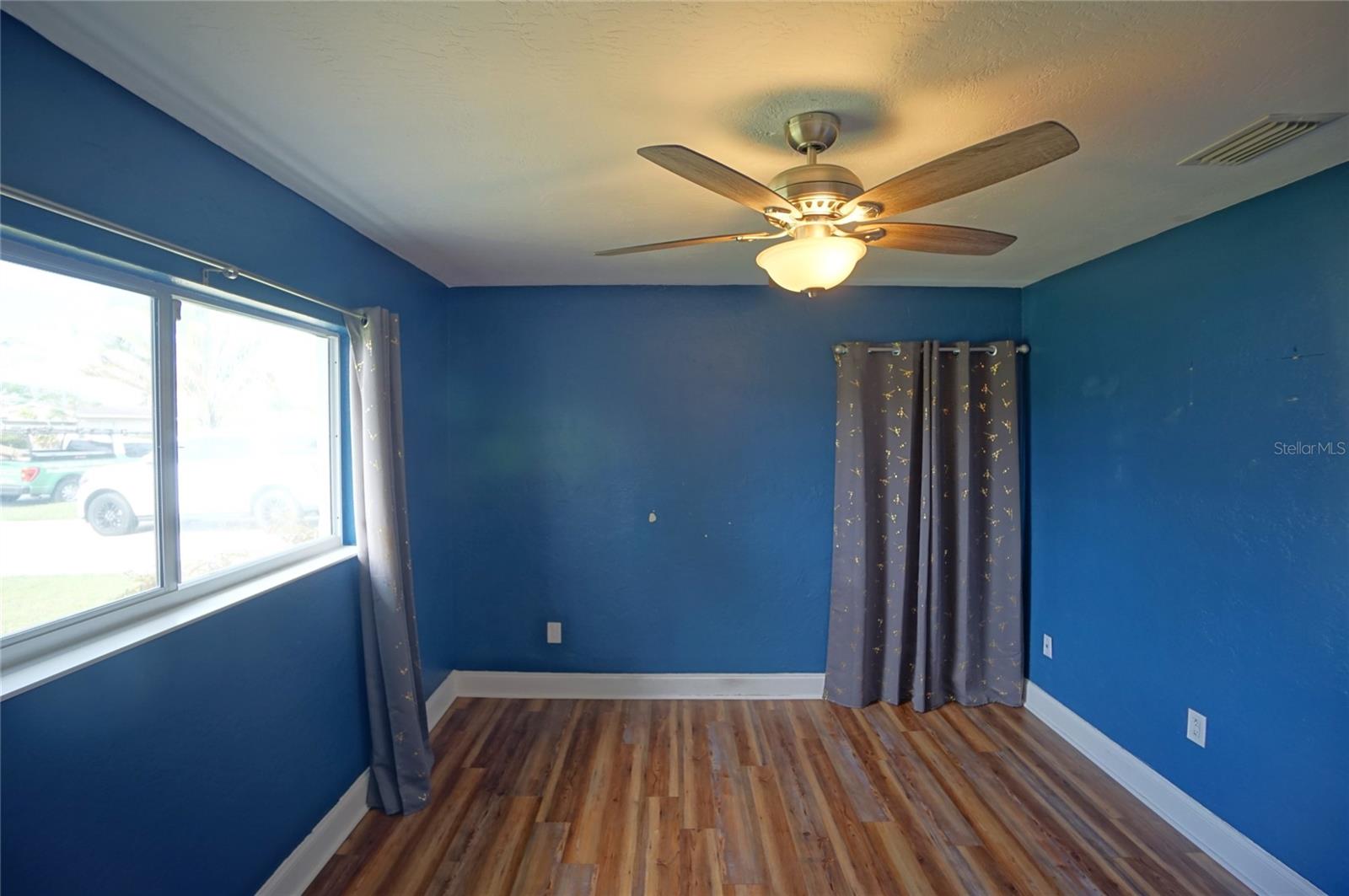 Image 9 of 20 For 7325 10th Street N