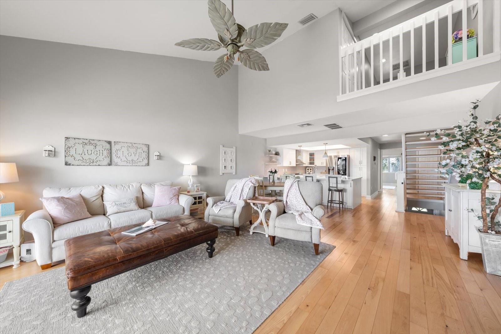 Image 10 of 66 For 2515 Bay Boulevard B