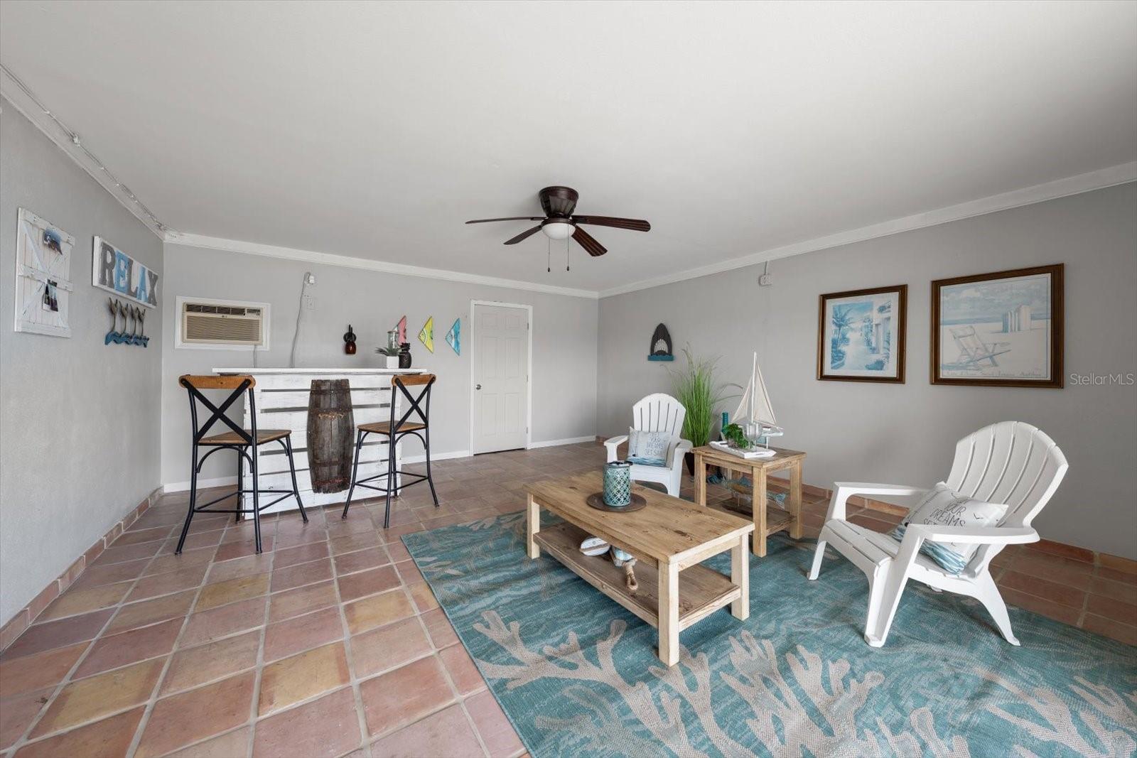 Image 39 of 66 For 2515 Bay Boulevard B