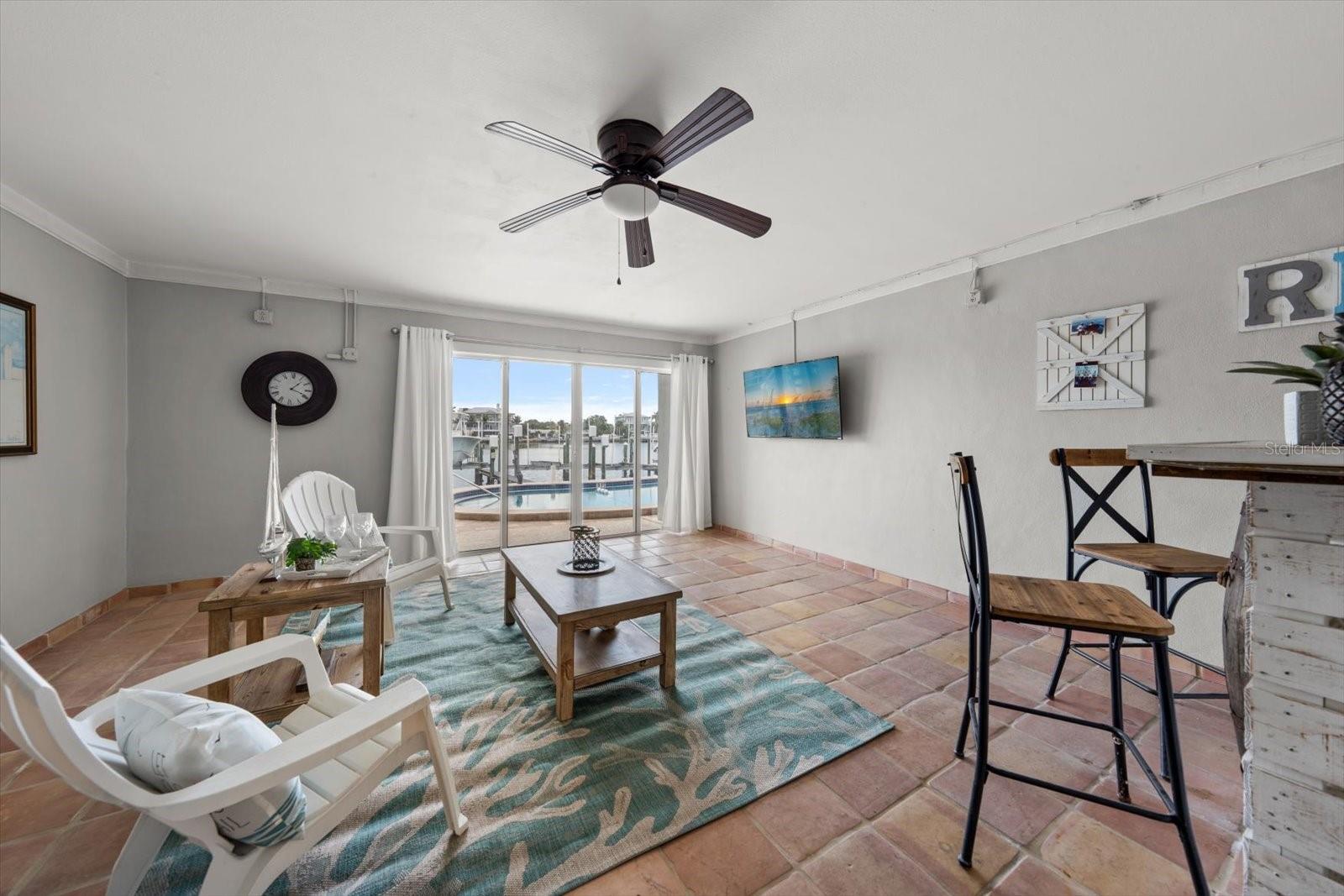 Image 40 of 66 For 2515 Bay Boulevard B