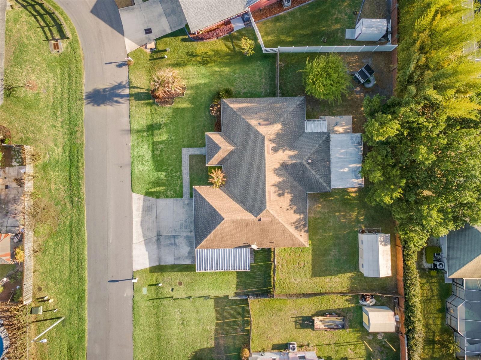 Image 39 of 43 For 703 Scott Lake Village S