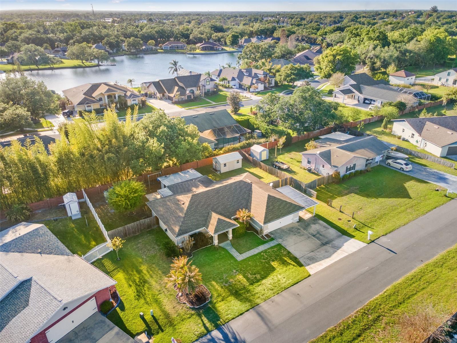 Image 5 of 43 For 703 Scott Lake Village S