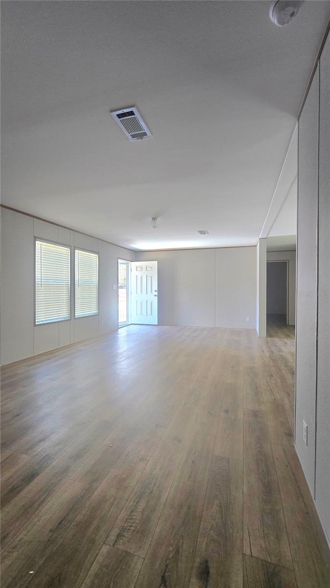 Image 20 of 24 For 12015 Westbay Avenue