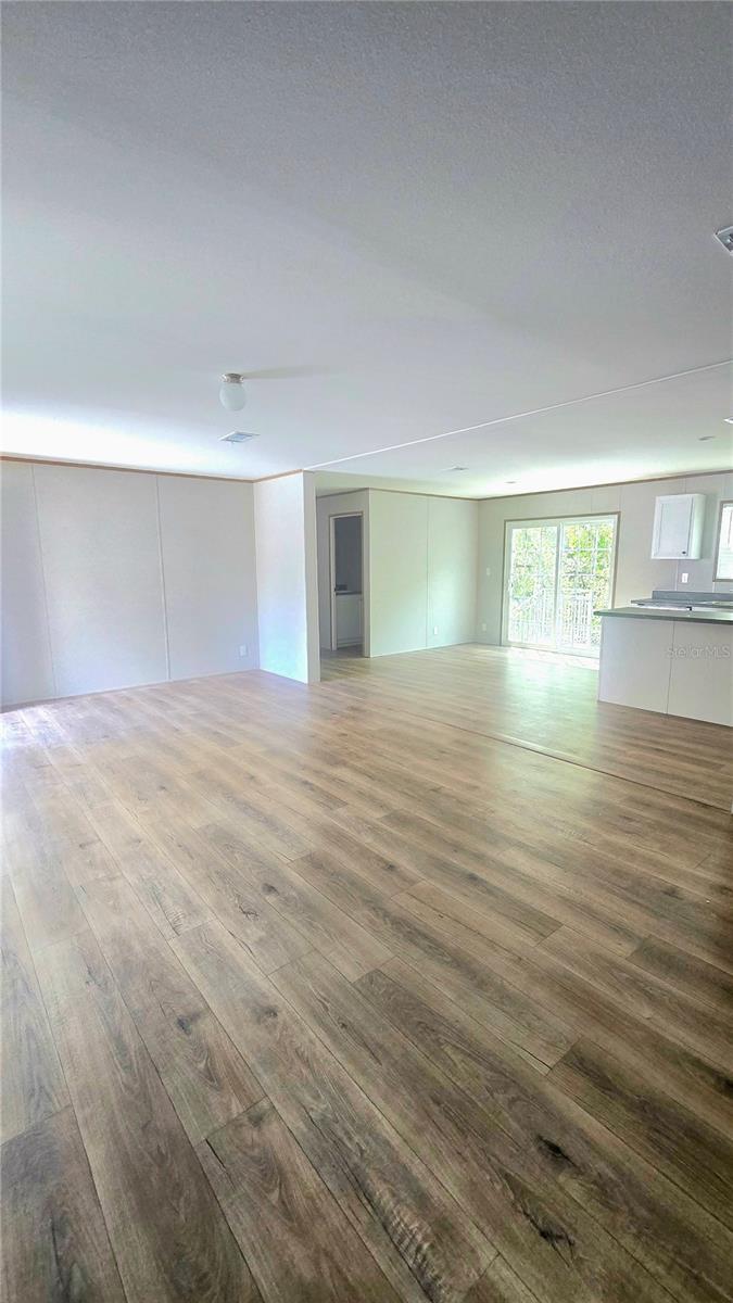 Image 21 of 24 For 12015 Westbay Avenue