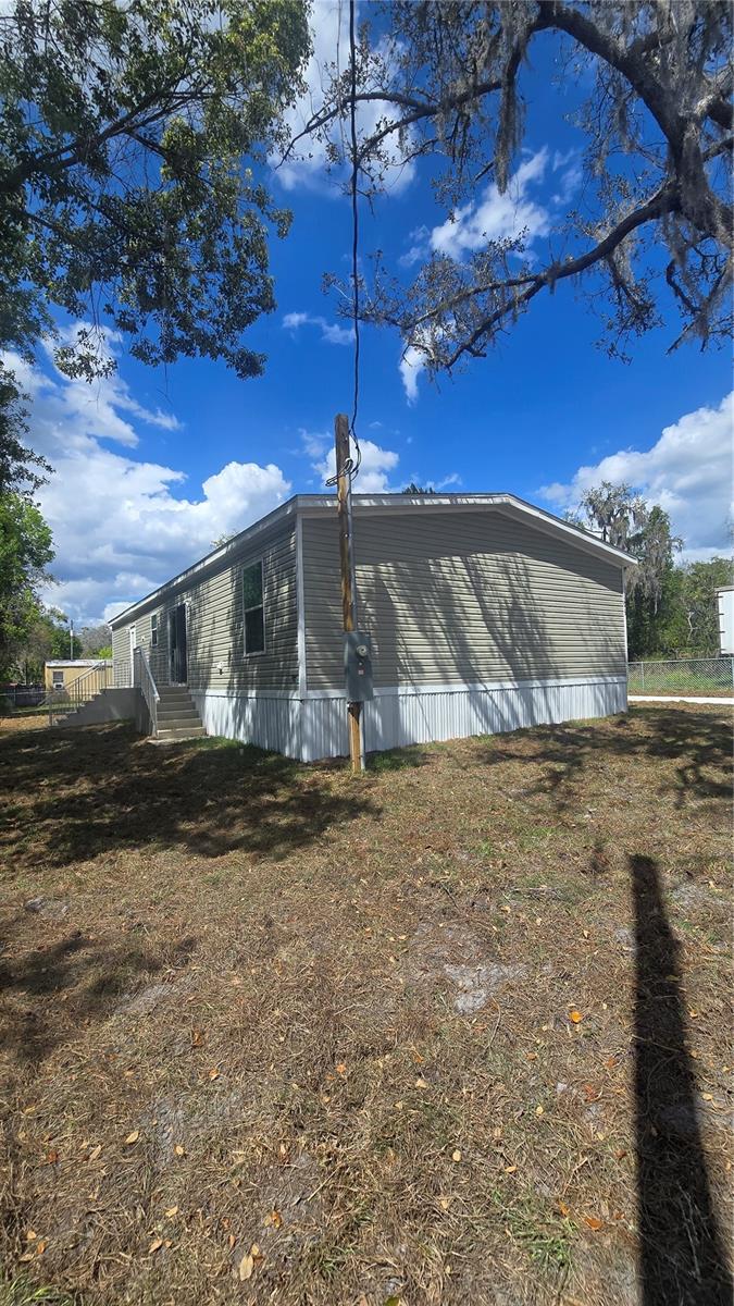 Image 22 of 24 For 12015 Westbay Avenue