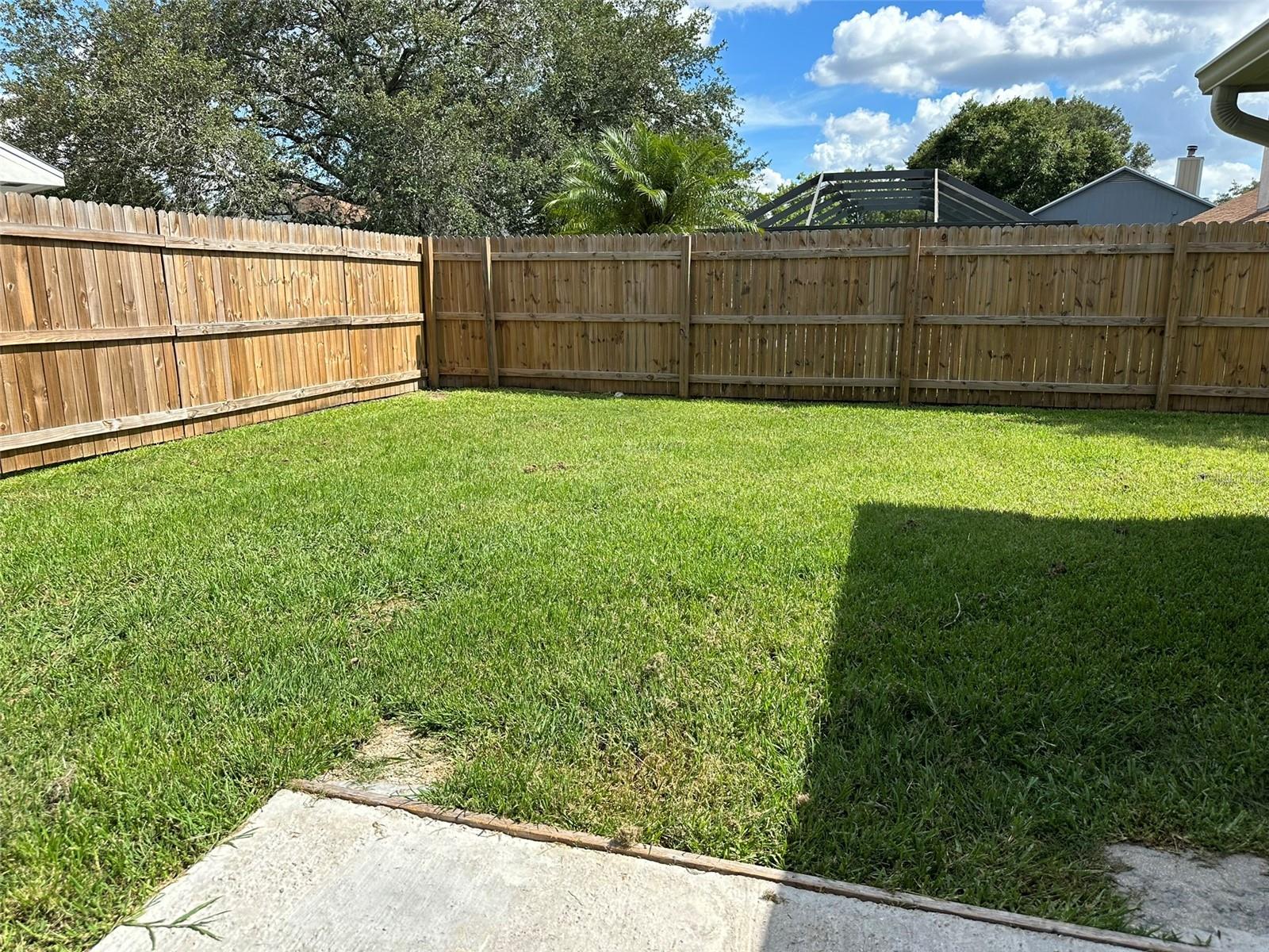 Image 16 of 17 For 2008 Shadow Pine Drive